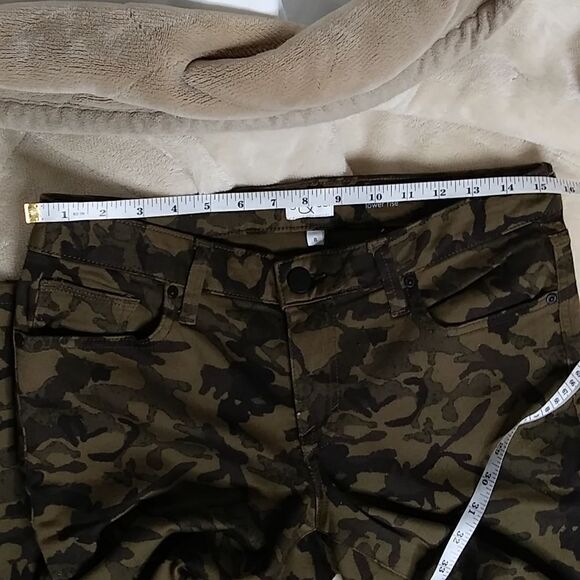 S & Co. Low Rise Camouflage Jegging  size 8 - Picture 8 of 8